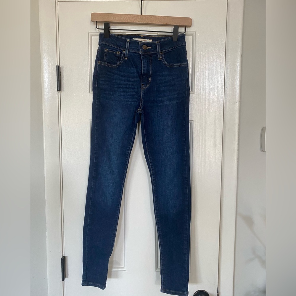 Levi's 720 High Rise Deep Indigo Women's Skinny Jeans Size 25